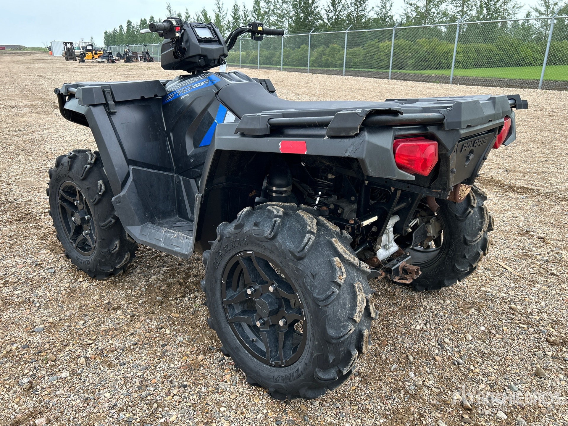 General Appearance with Picture, Left Rear Corner