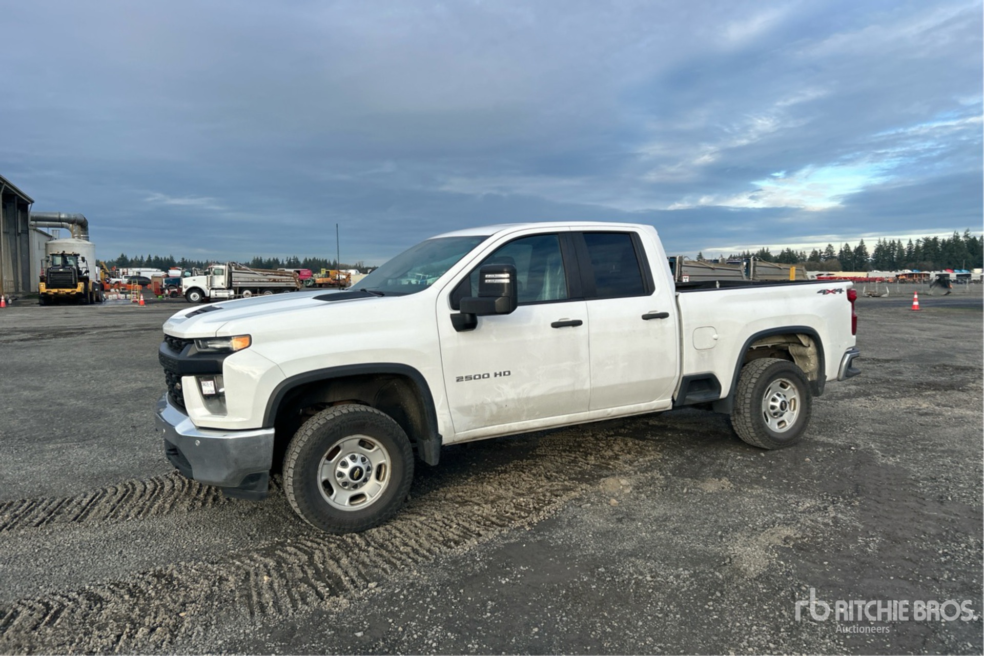 General Appearance with Picture, Left Front Corner