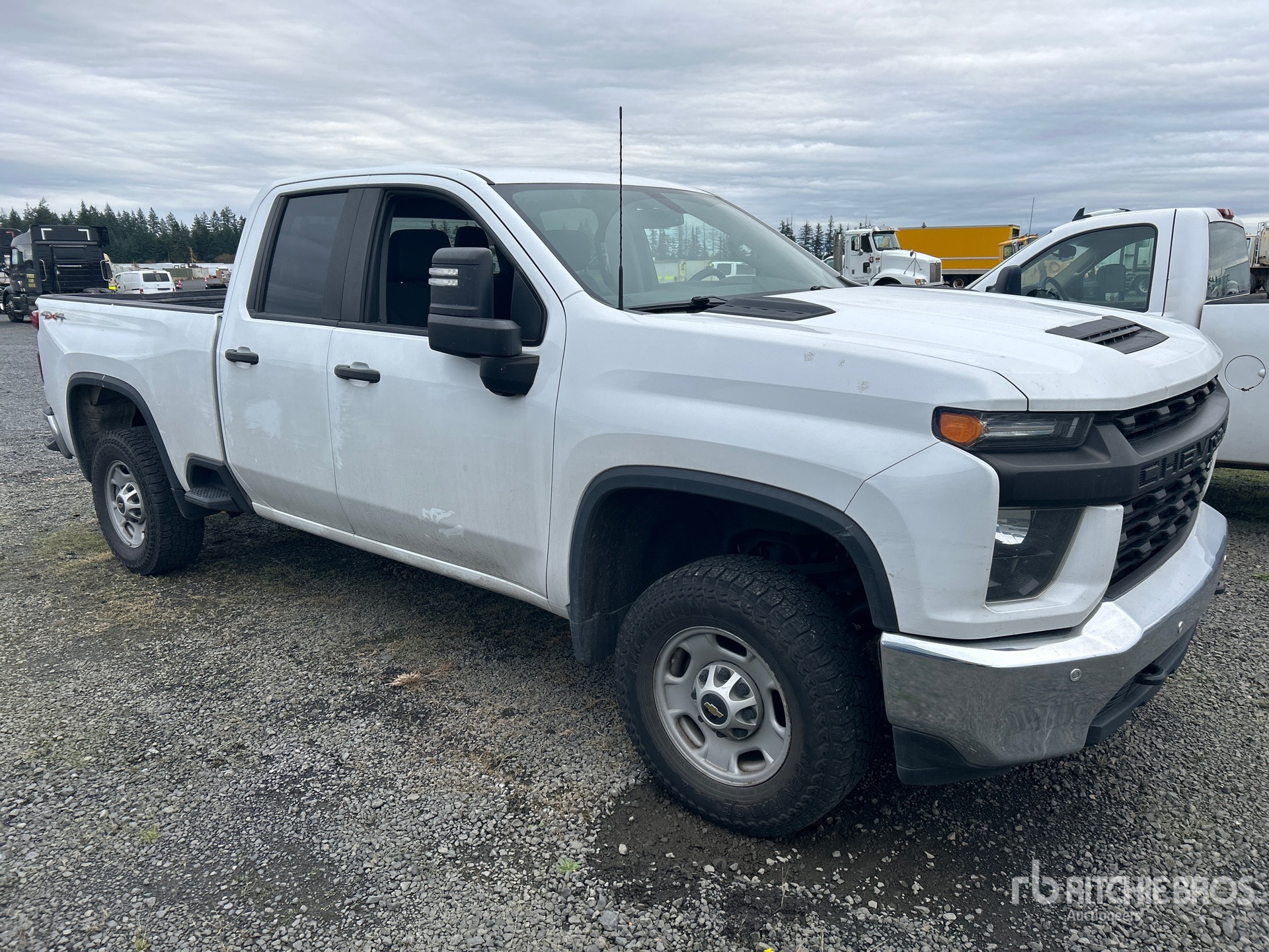 General Appearance with Picture, Right Front Corner