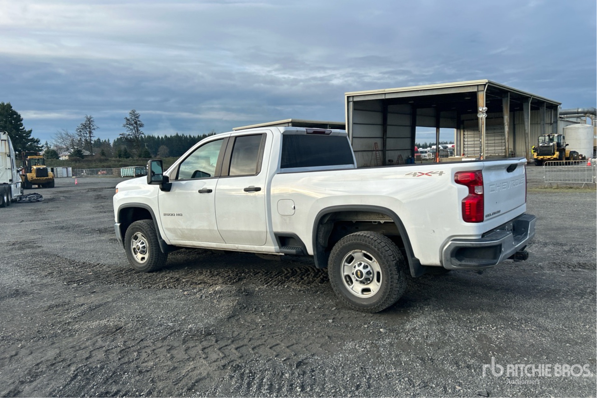 General Appearance with Picture, Left Rear Corner