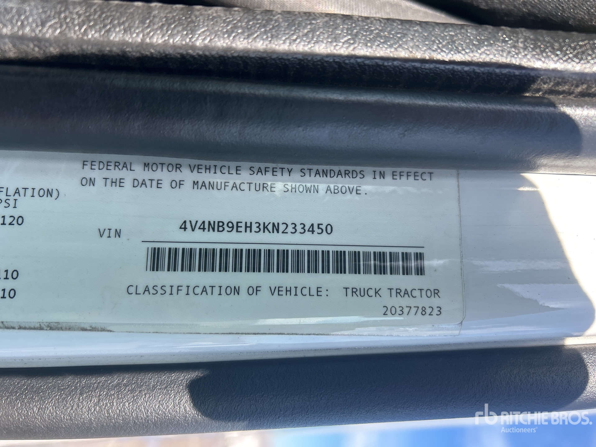 General Appearance with Numéro de série/Numéro d'identification du véhicule automobile