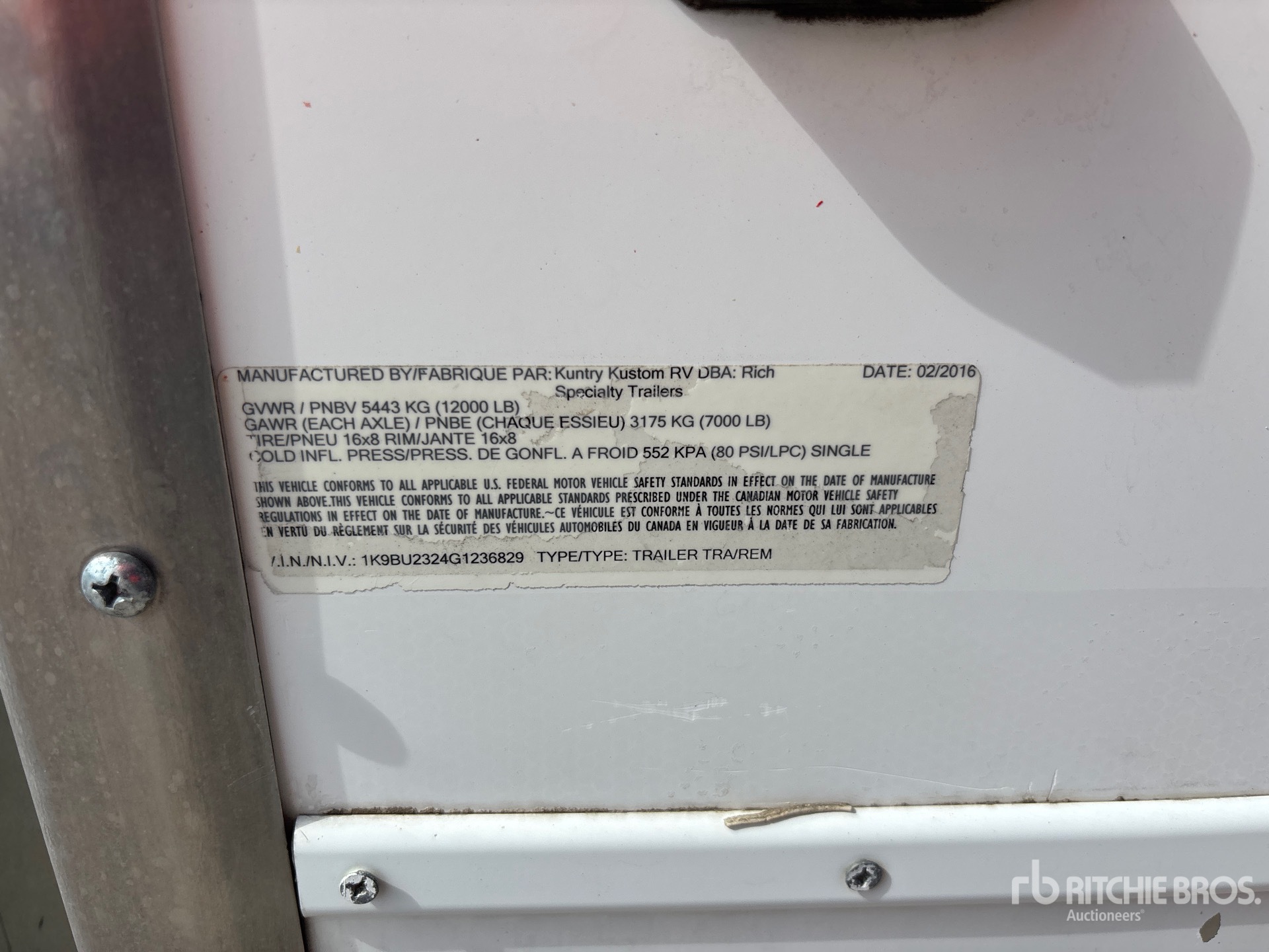 General Appearance with Serial Number / VIN