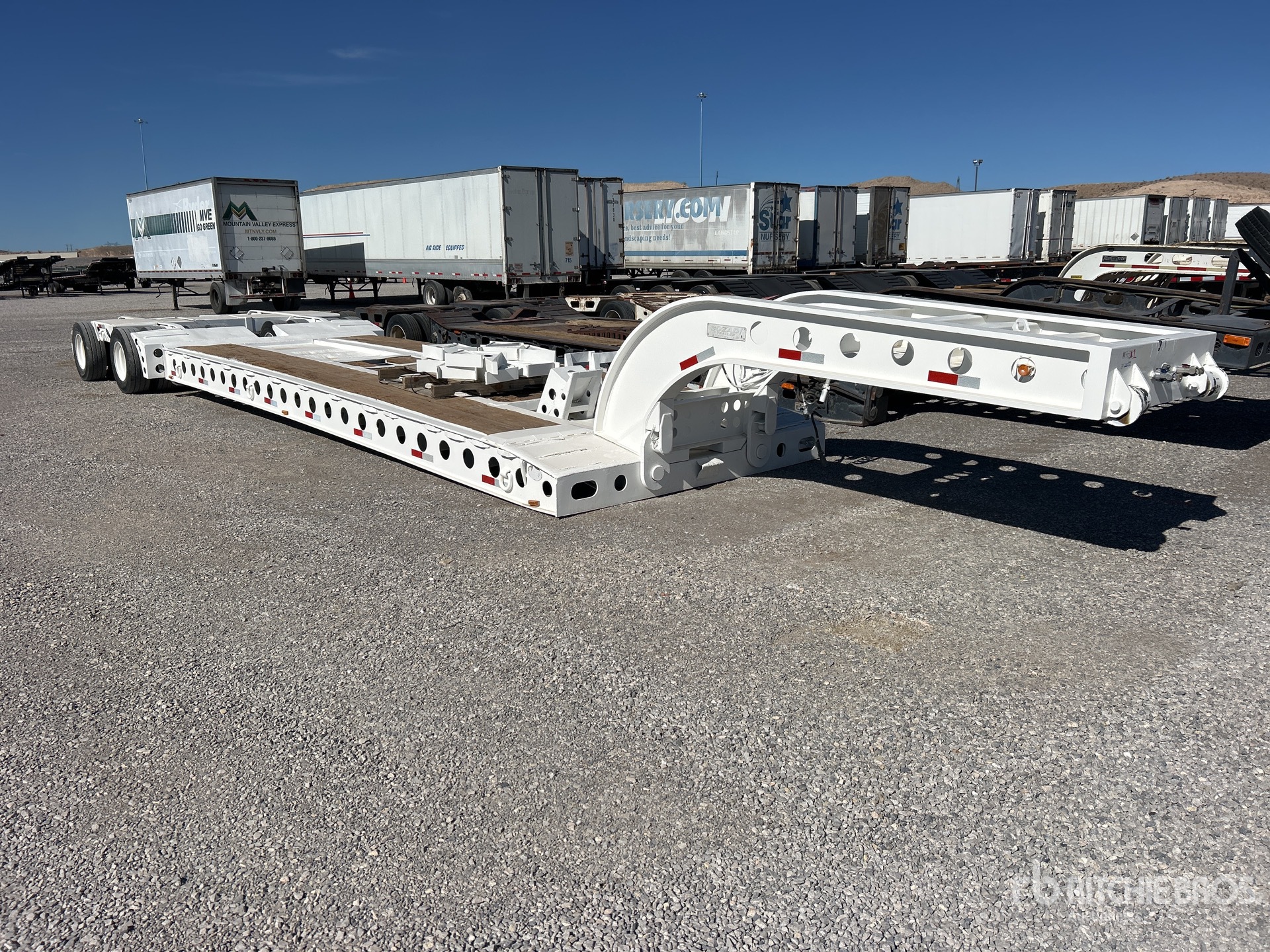 General Appearance with Featured Photo