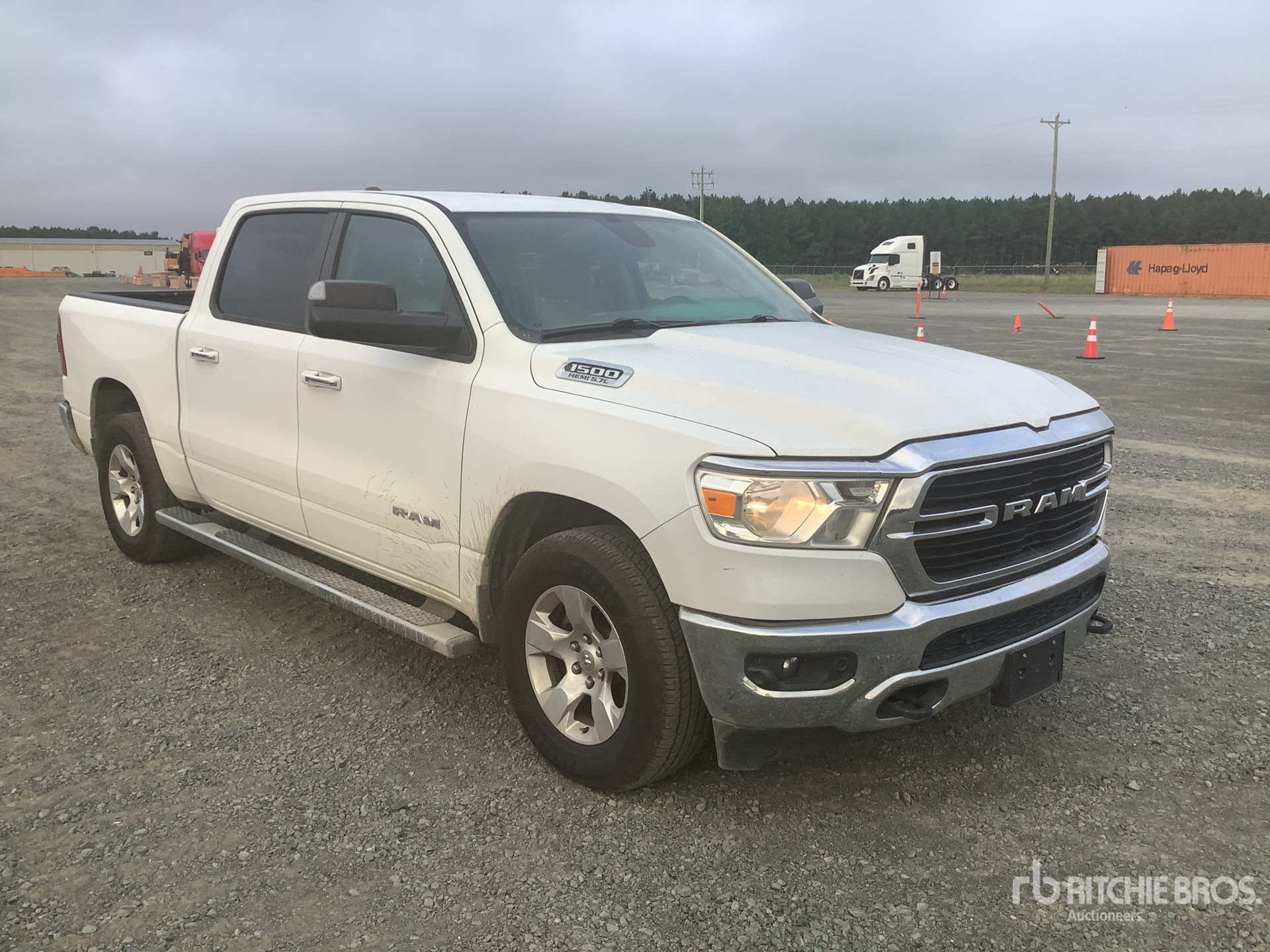 General Appearance with Picture, Right Front Corner