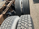 4 Underbody - Truck with 