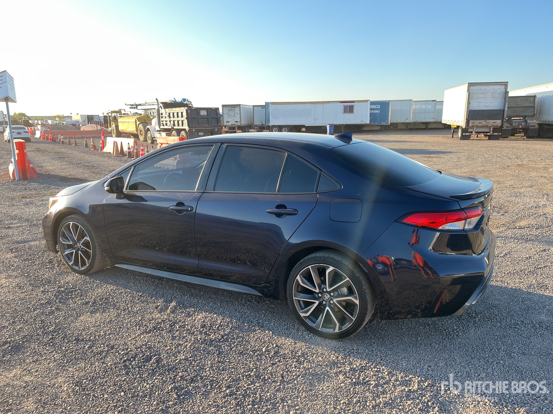 General Appearance with Picture, Left Rear Corner