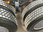 4 Underbody - Truck with 