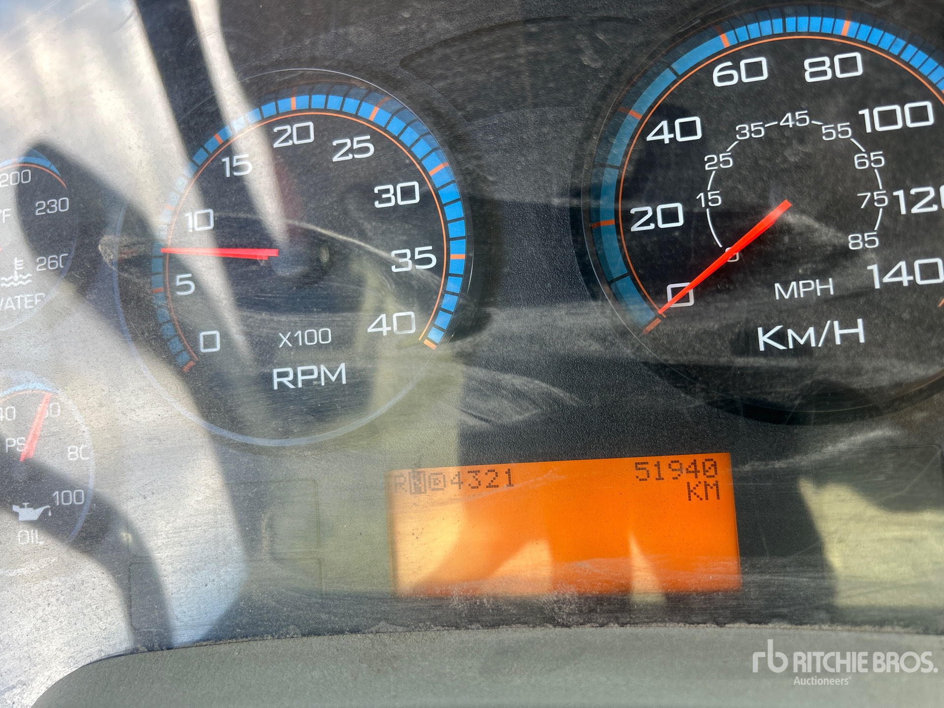 General Appearance with Hour Meter / Odometer