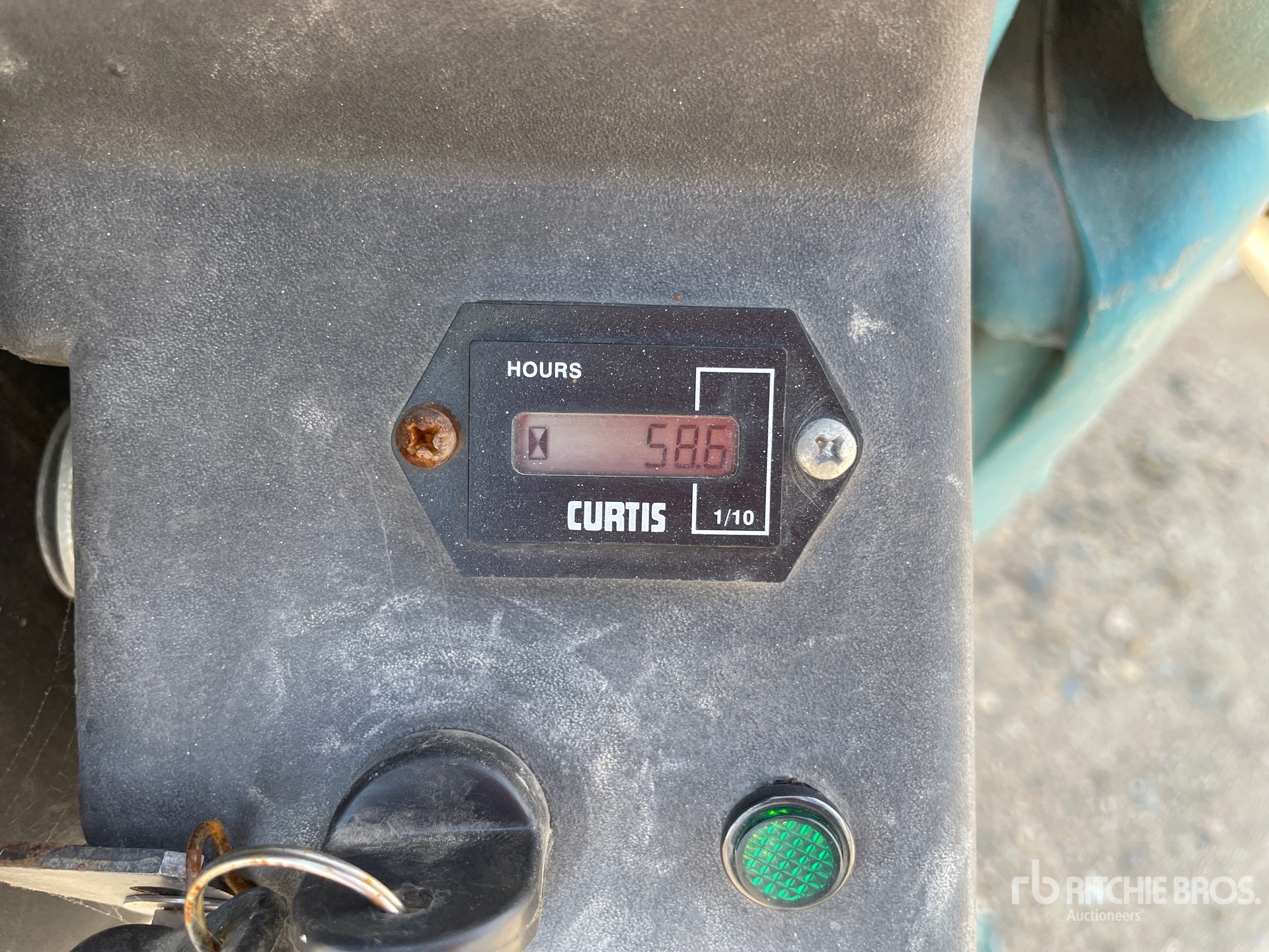 General Appearance with Hour Meter / Odometer