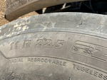 4 Underbody - Truck with 