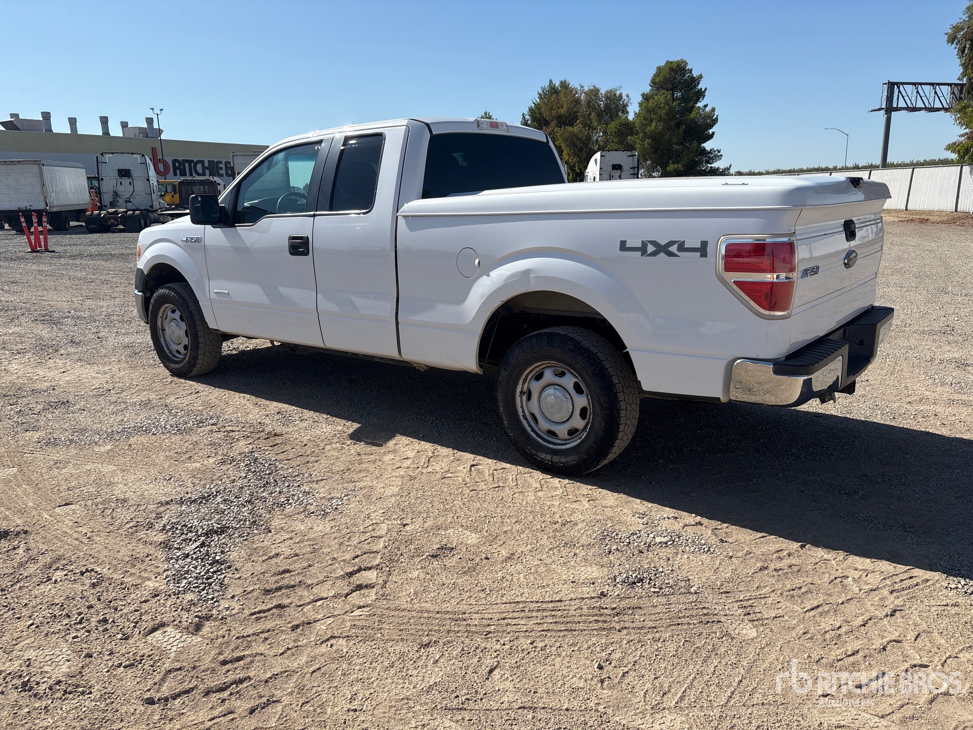 General Appearance with Picture, Left Rear Corner
