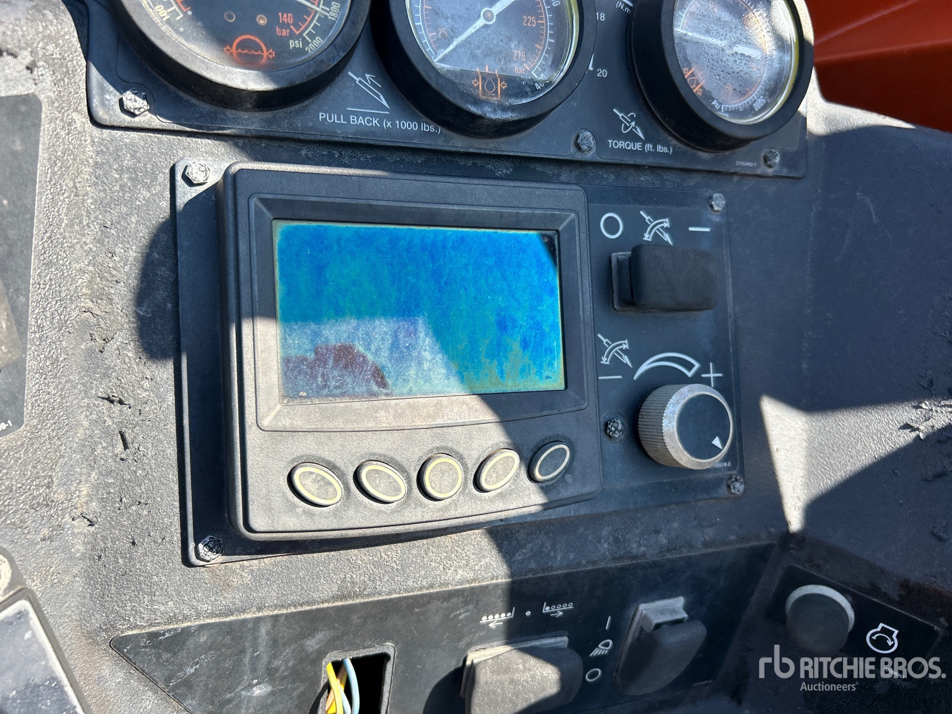 General Appearance with Hour Meter / Odometer