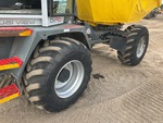 Undercarriage with 