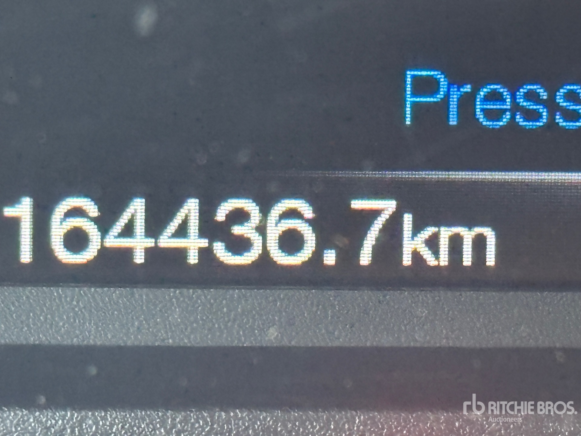 General Appearance with Hour Meter / Odometer