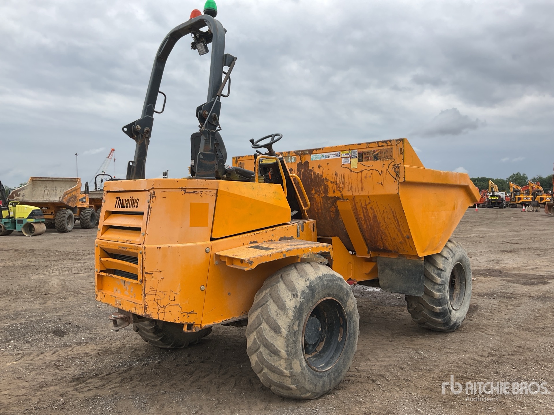 General Appearance with Picture, Right Rear Corner