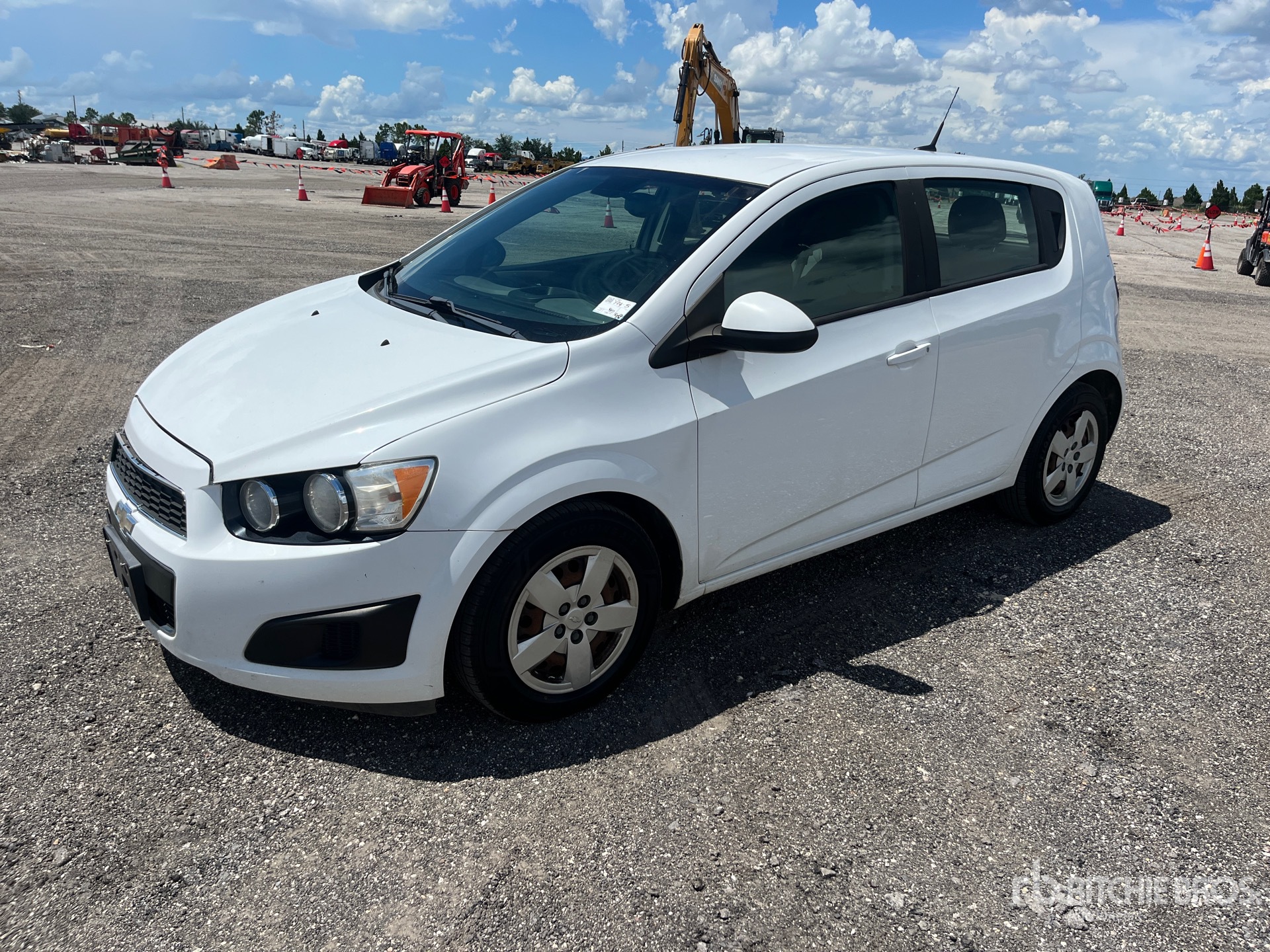 General Appearance with Featured Photo
