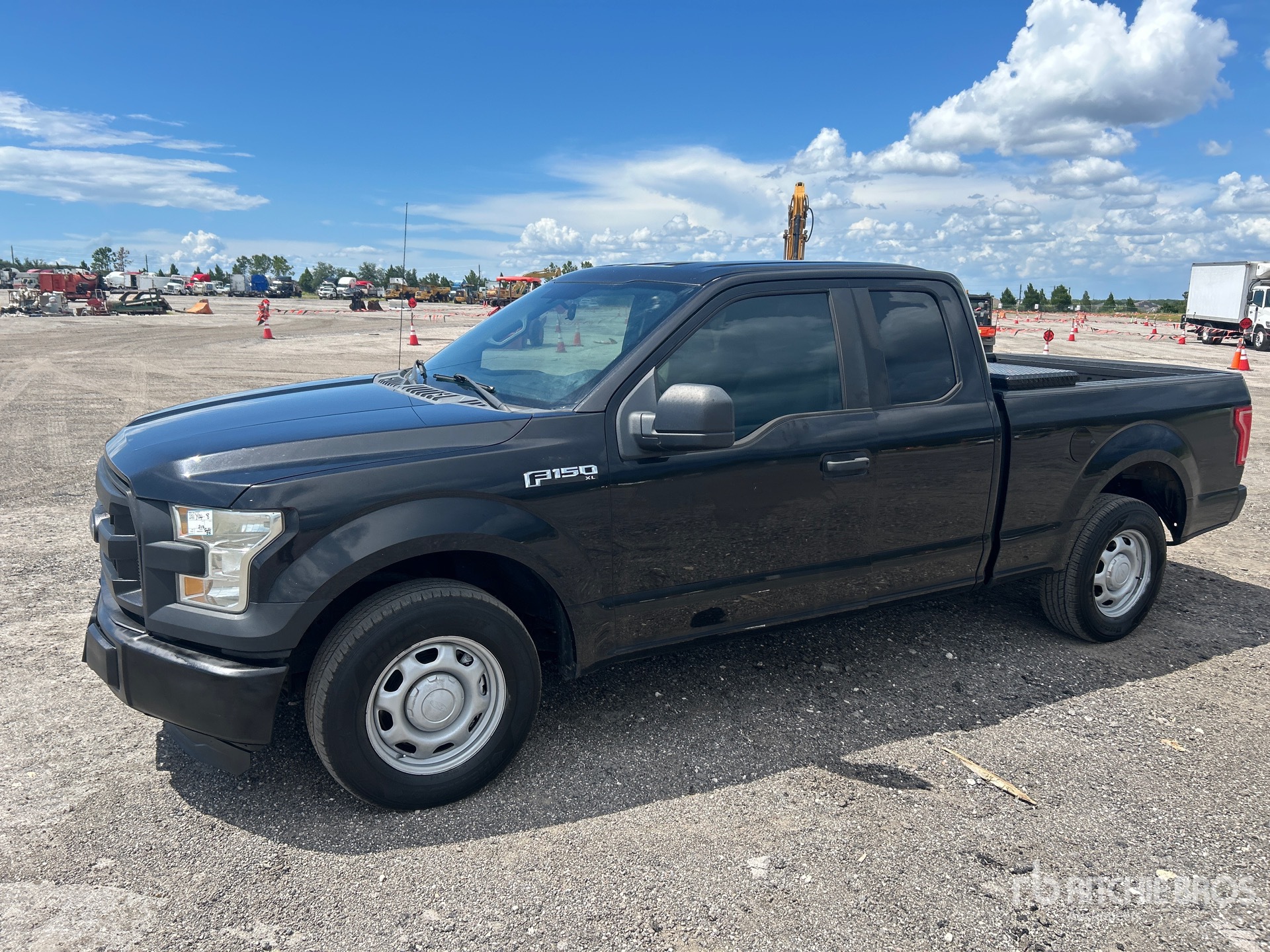 General Appearance with Featured Photo