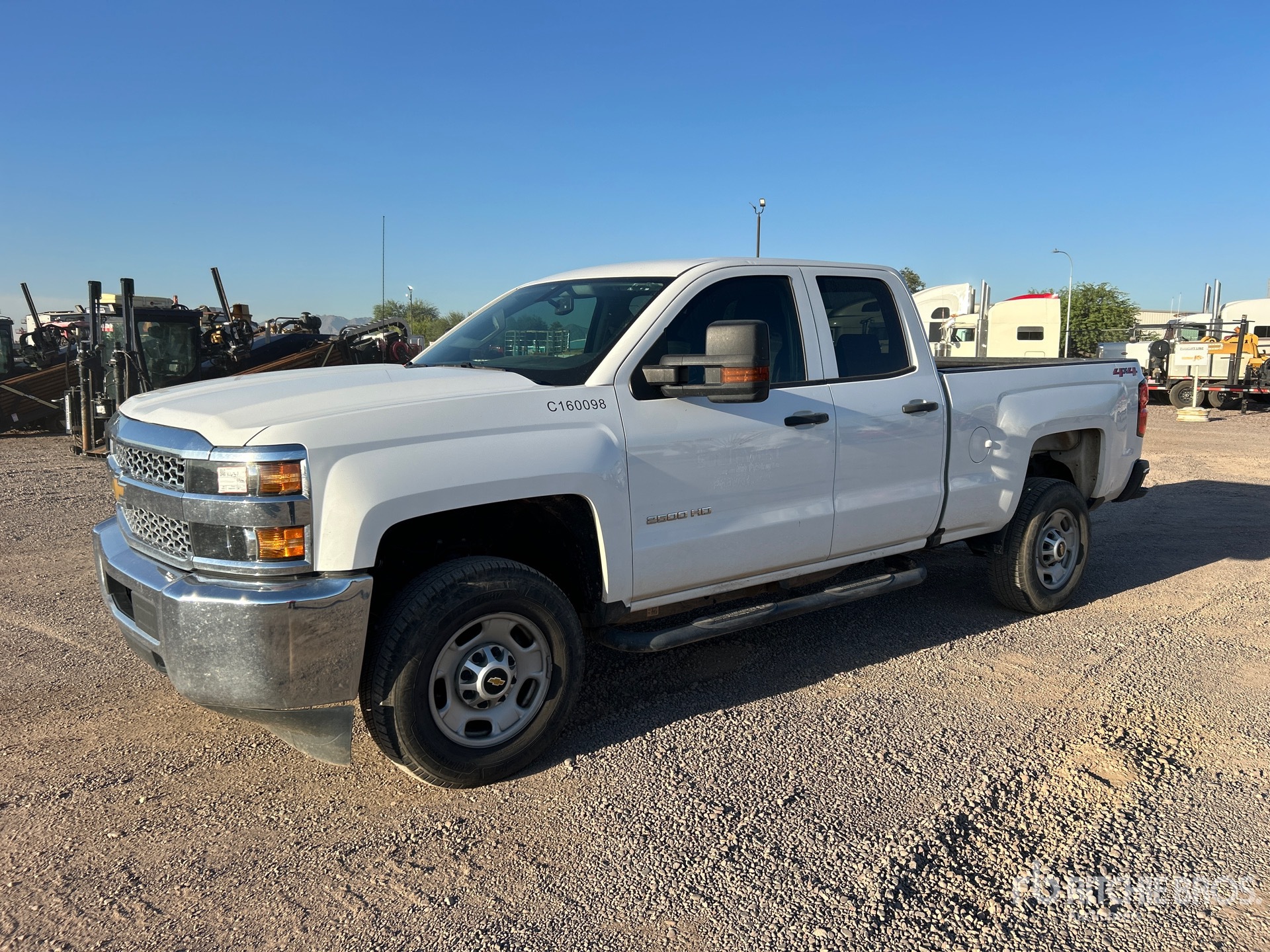General Appearance with Picture, Left Front Corner
