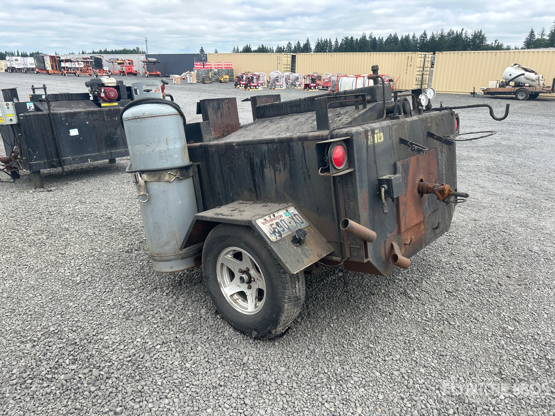 General Appearance with Picture, Left Rear Corner