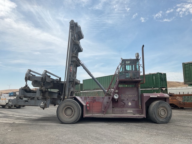 Taylor Dunn THDC954 75000 lb Container Handler Taylor Dunn THDC954 75000 lb Container Handler