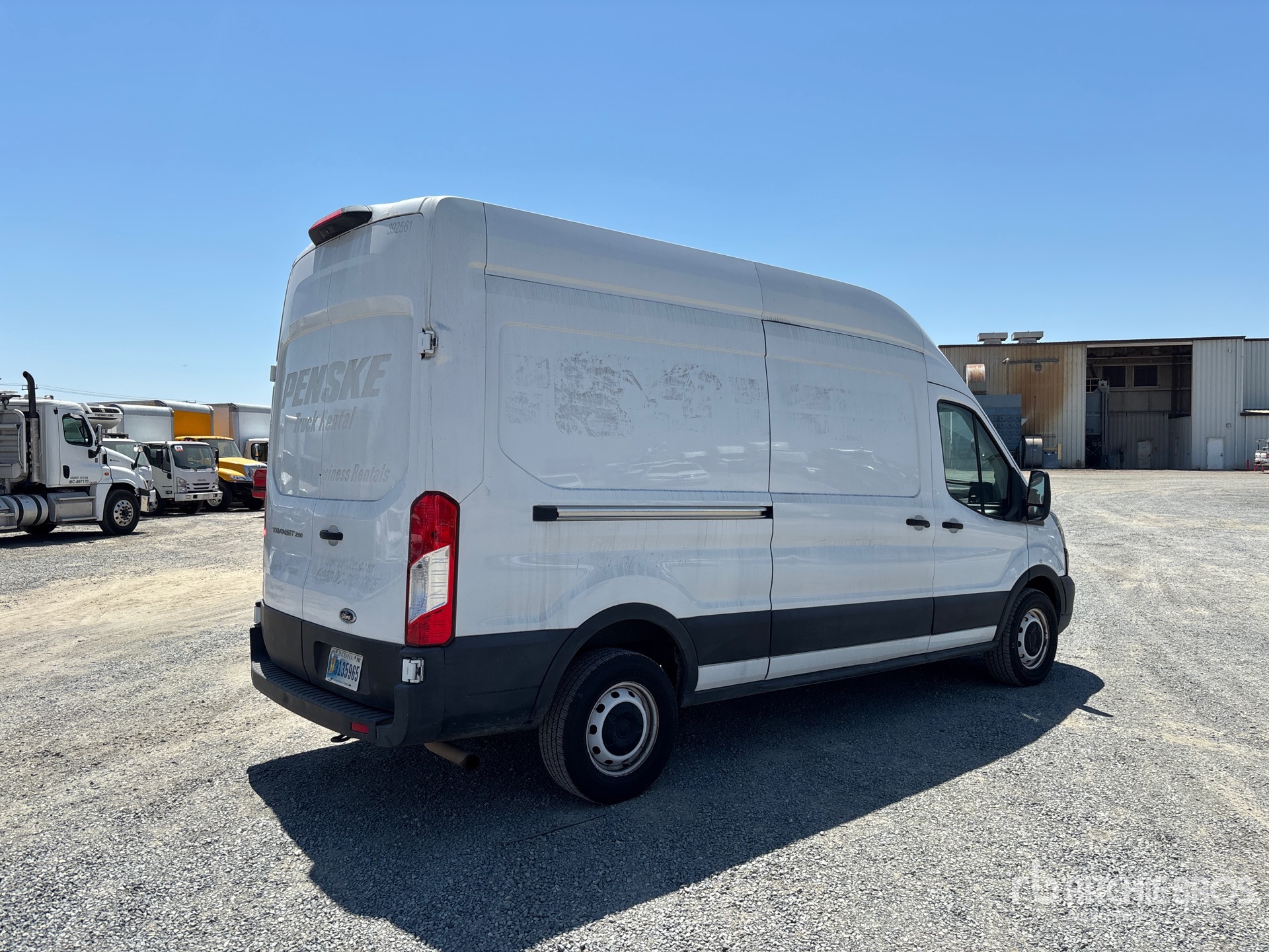 General Appearance with Picture, Right Rear Corner