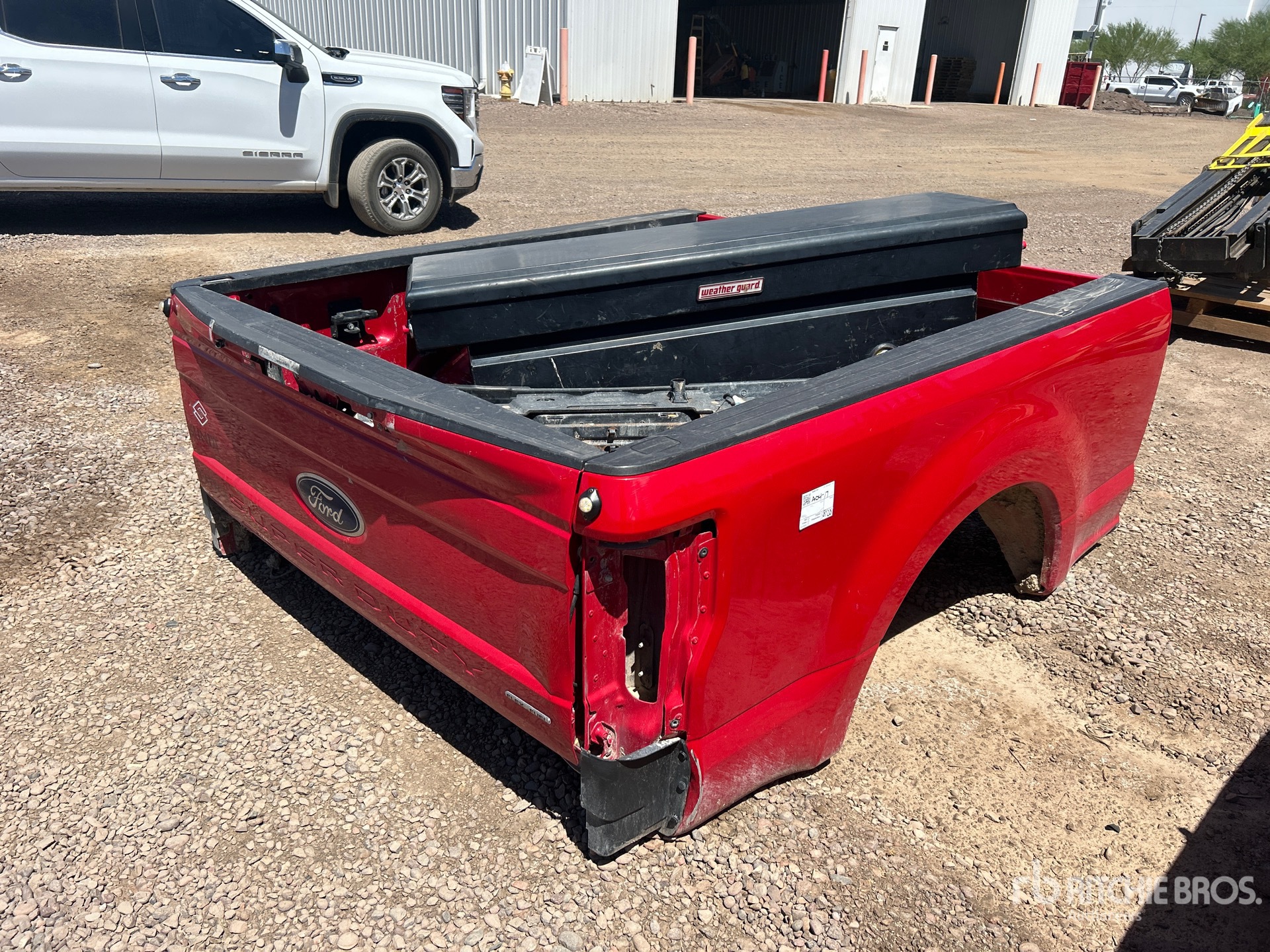 General Appearance with Picture, Right Rear Corner