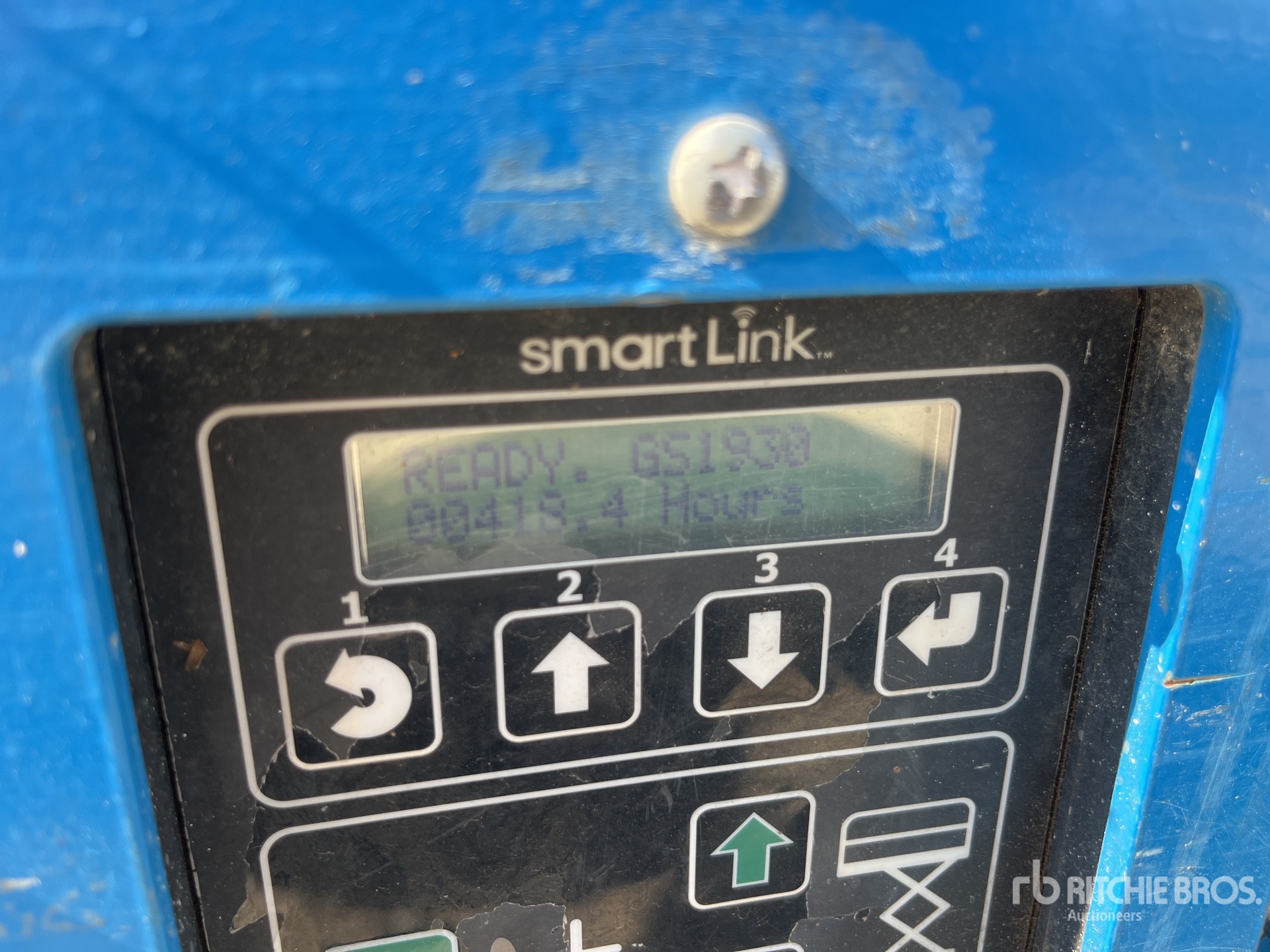 General Appearance with Hour Meter / Odometer