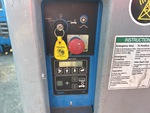Poste de contrôle inférieur de base with 