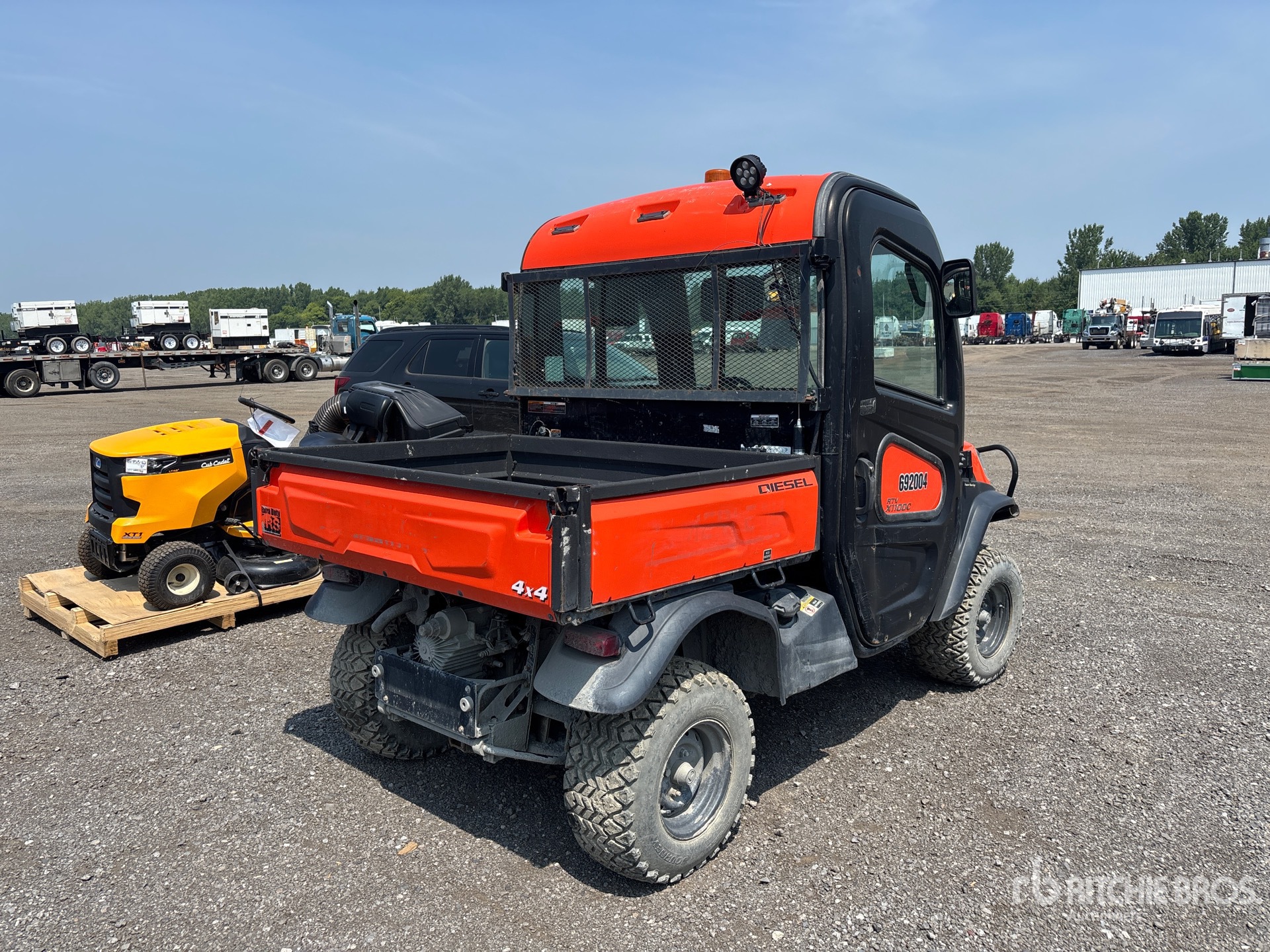 General Appearance with Picture, Right Rear Corner