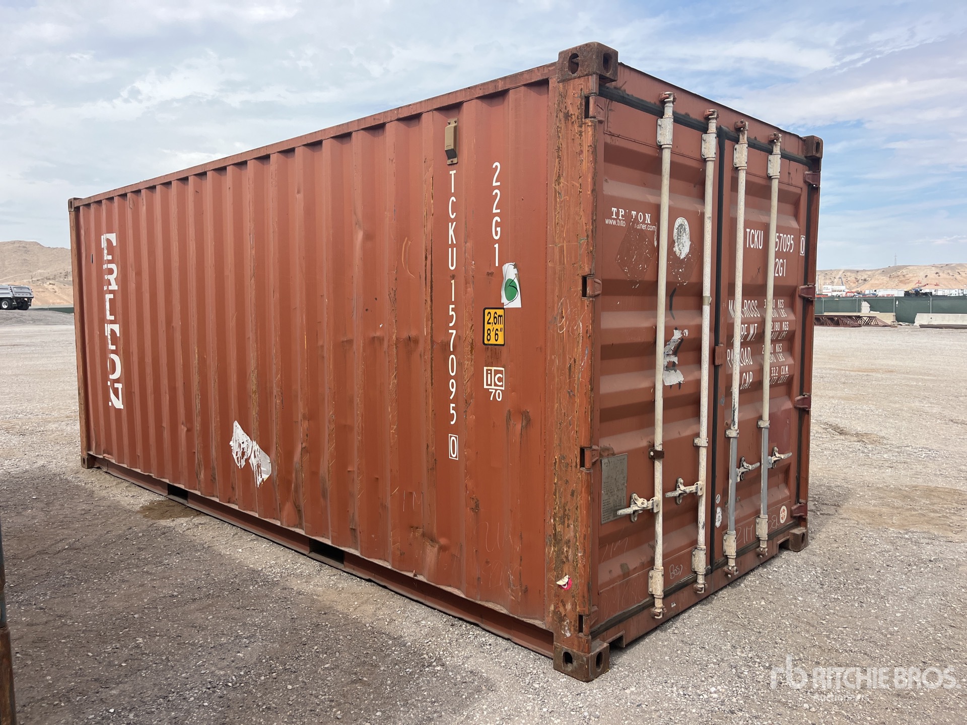 General Appearance with Picture, Right Rear Corner