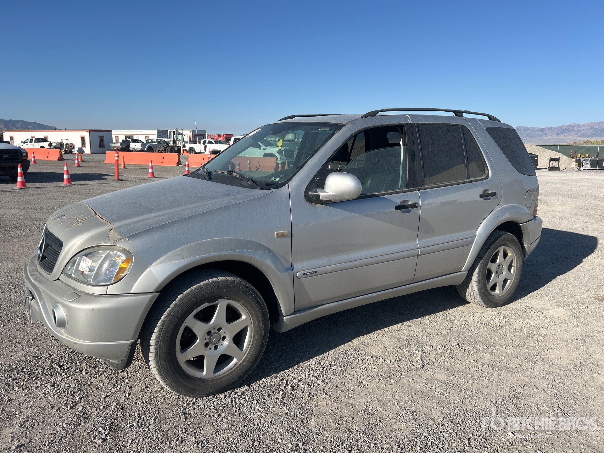 General Appearance with Featured Photo