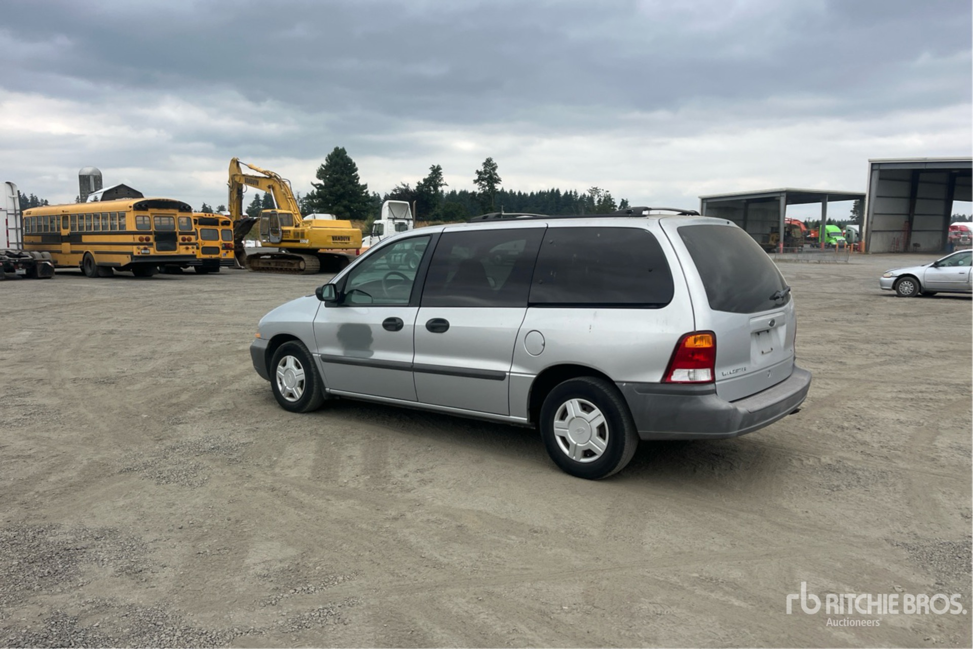 General Appearance with Picture, Left Rear Corner