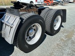 4 Underbody - Truck with 