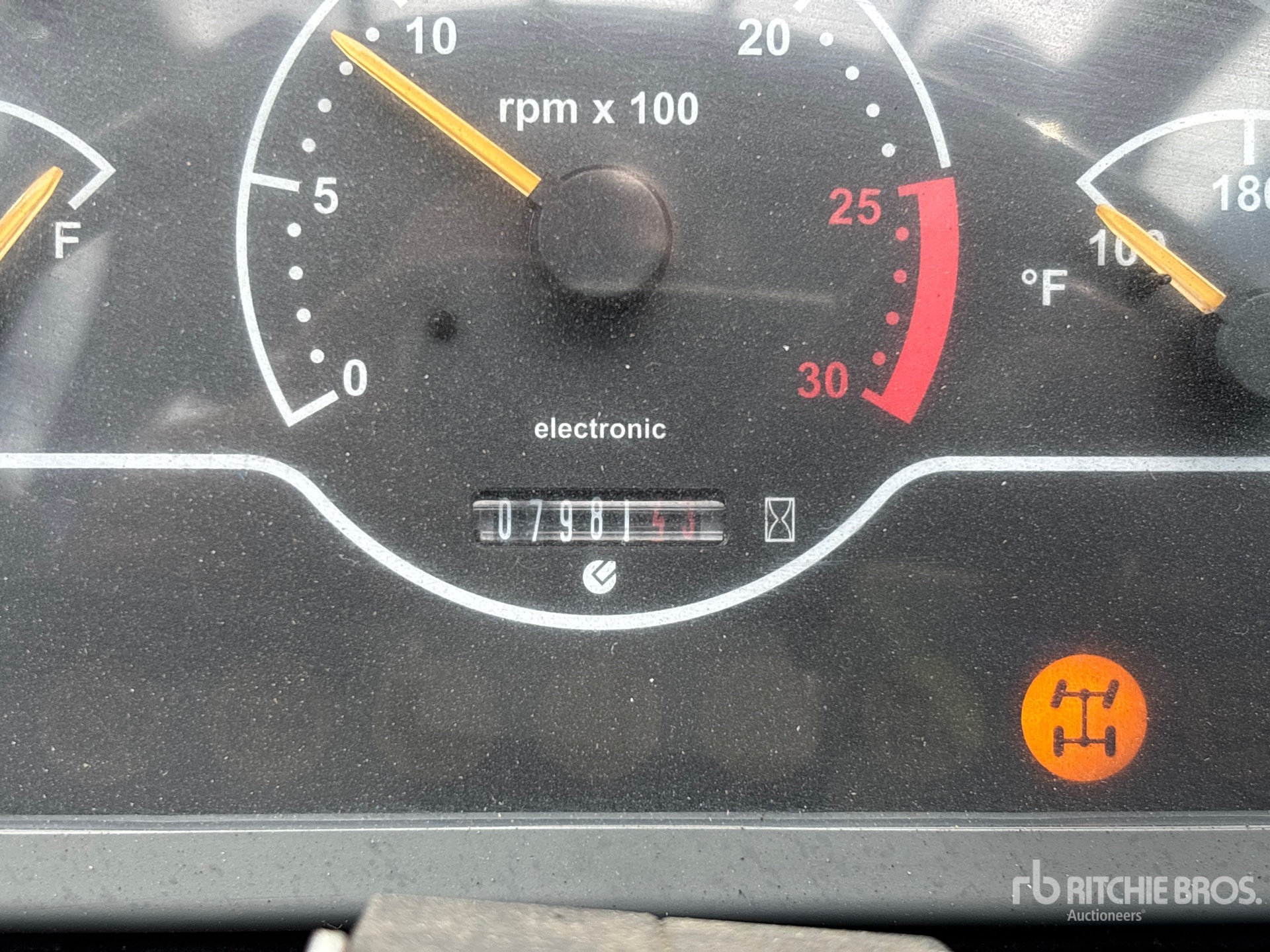 General Appearance with Hour Meter / Odometer