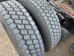 4 Underbody - Truck with 