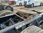 4 Underbody - Truck with 
