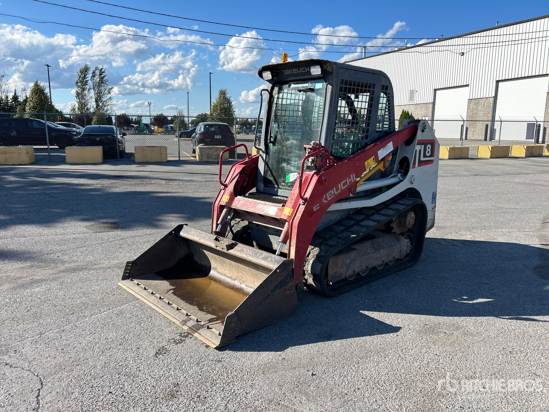 MINI CARGADOR SOBRE ORUGAS 2018 TAKEUCHI TL8CW