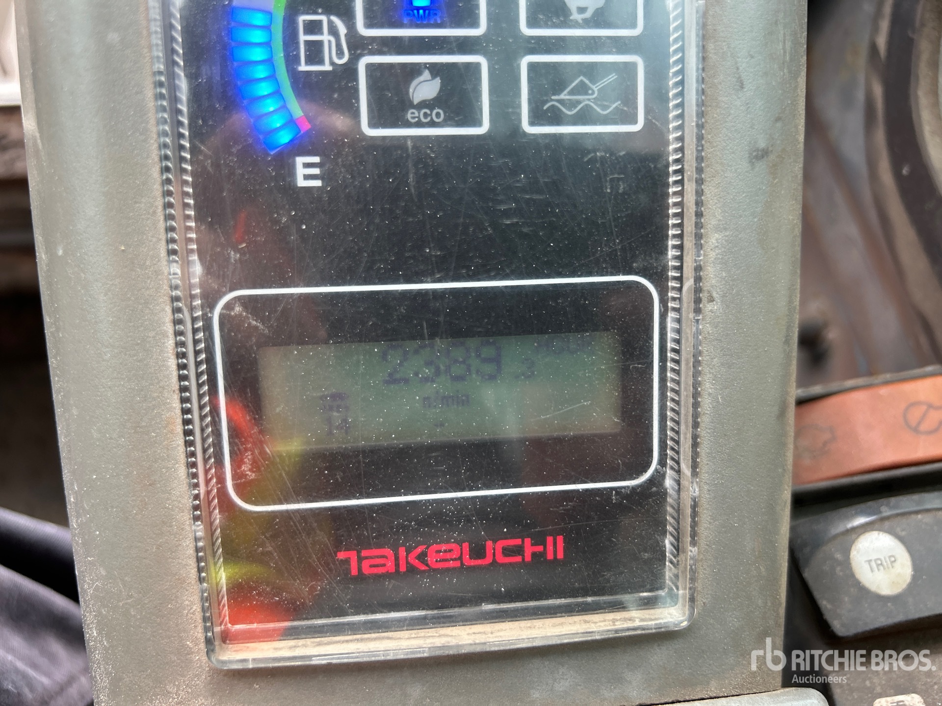 General Appearance with Hour Meter / Odometer