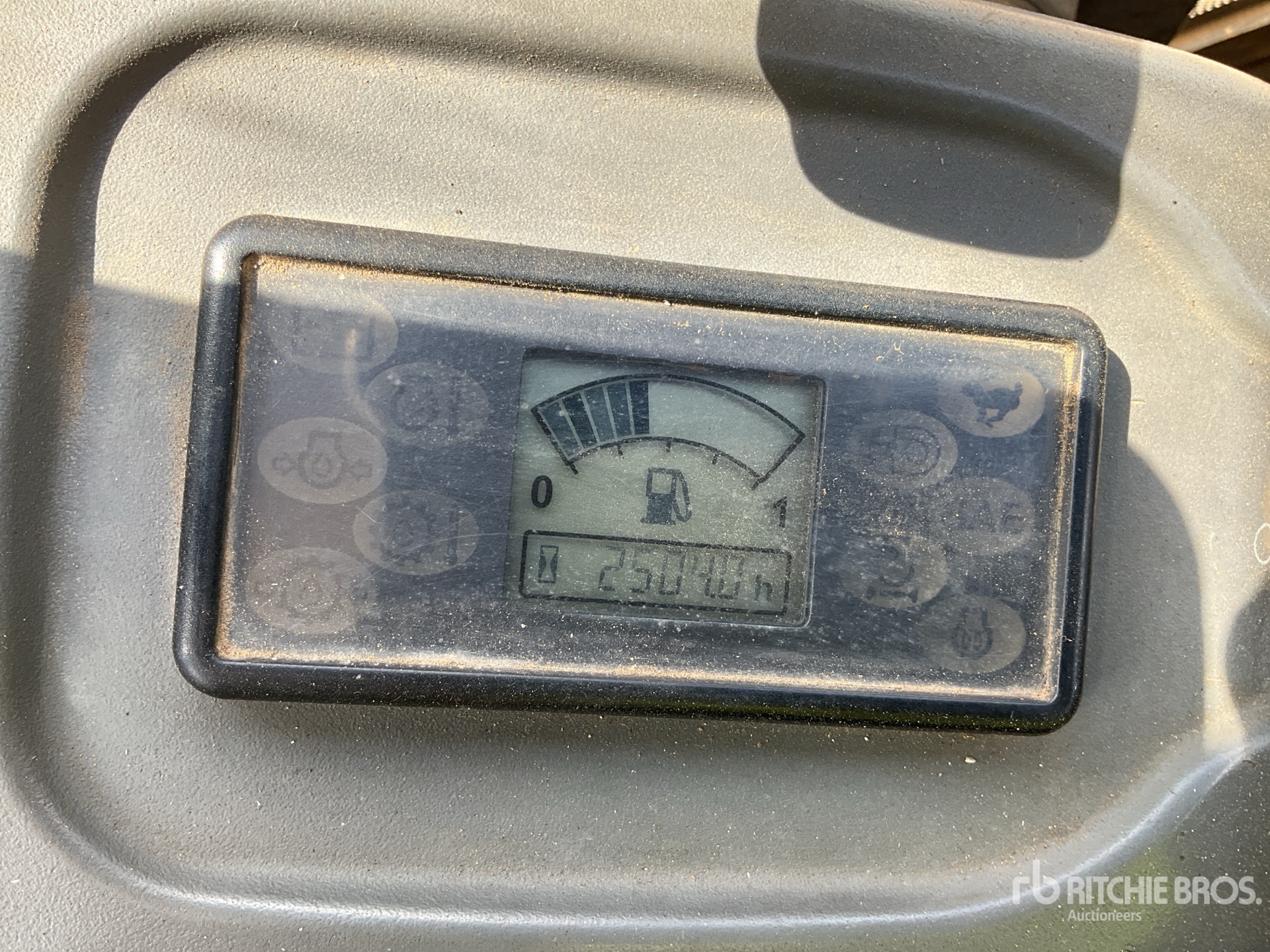 General Appearance with Hour Meter / Odometer