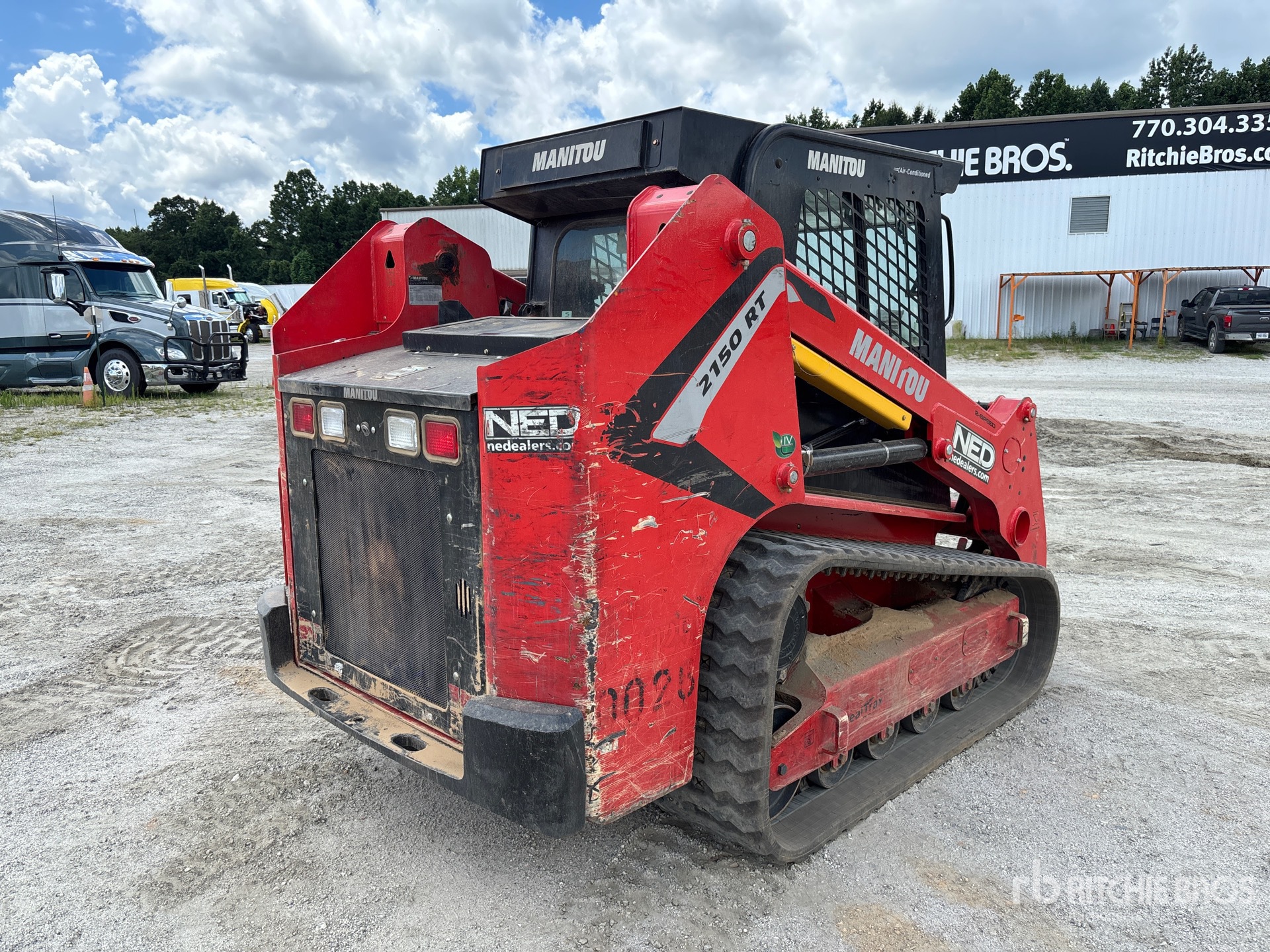 General Appearance with Picture, Right Rear Corner