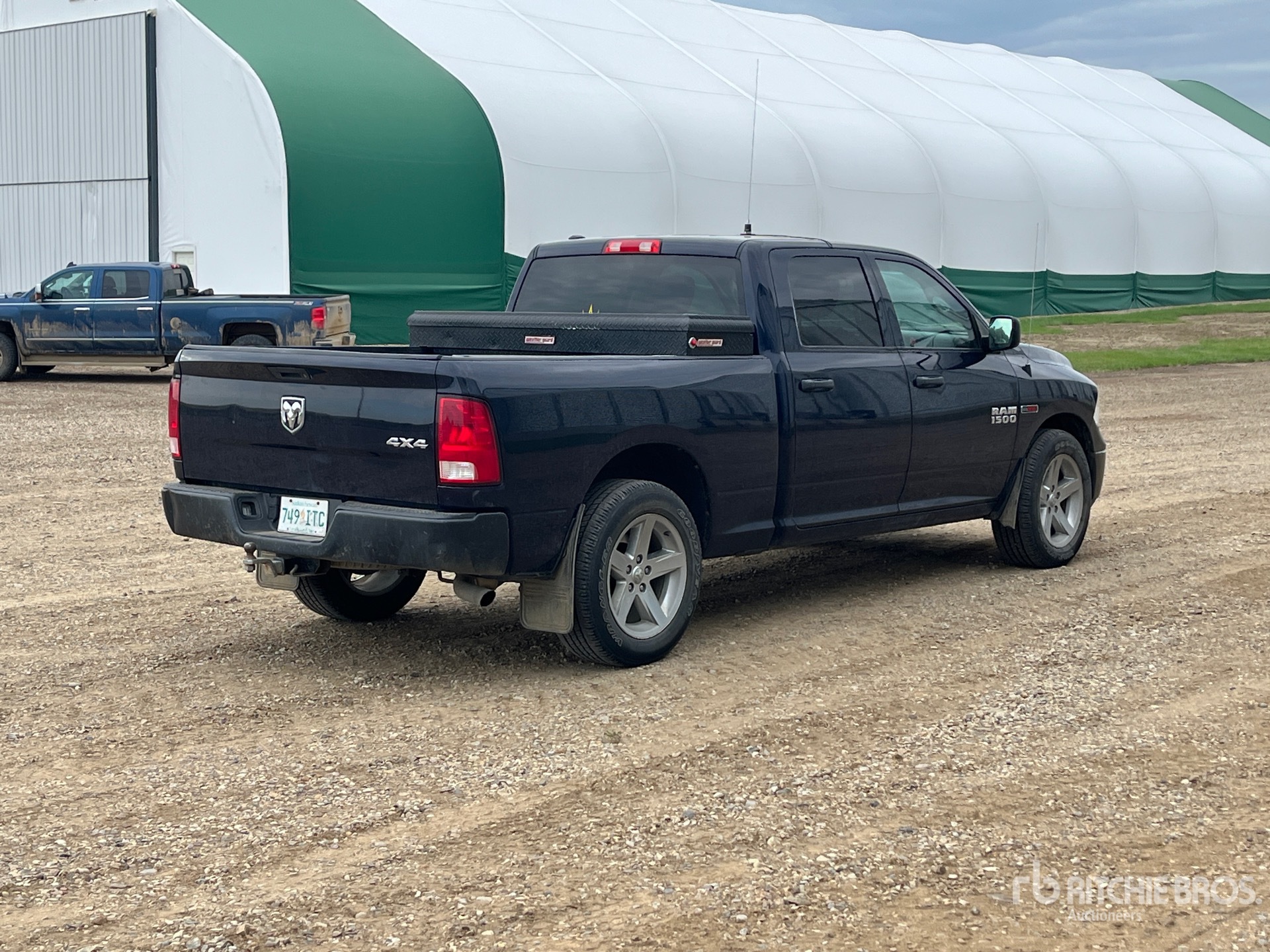 General Appearance with Picture, Right Rear Corner