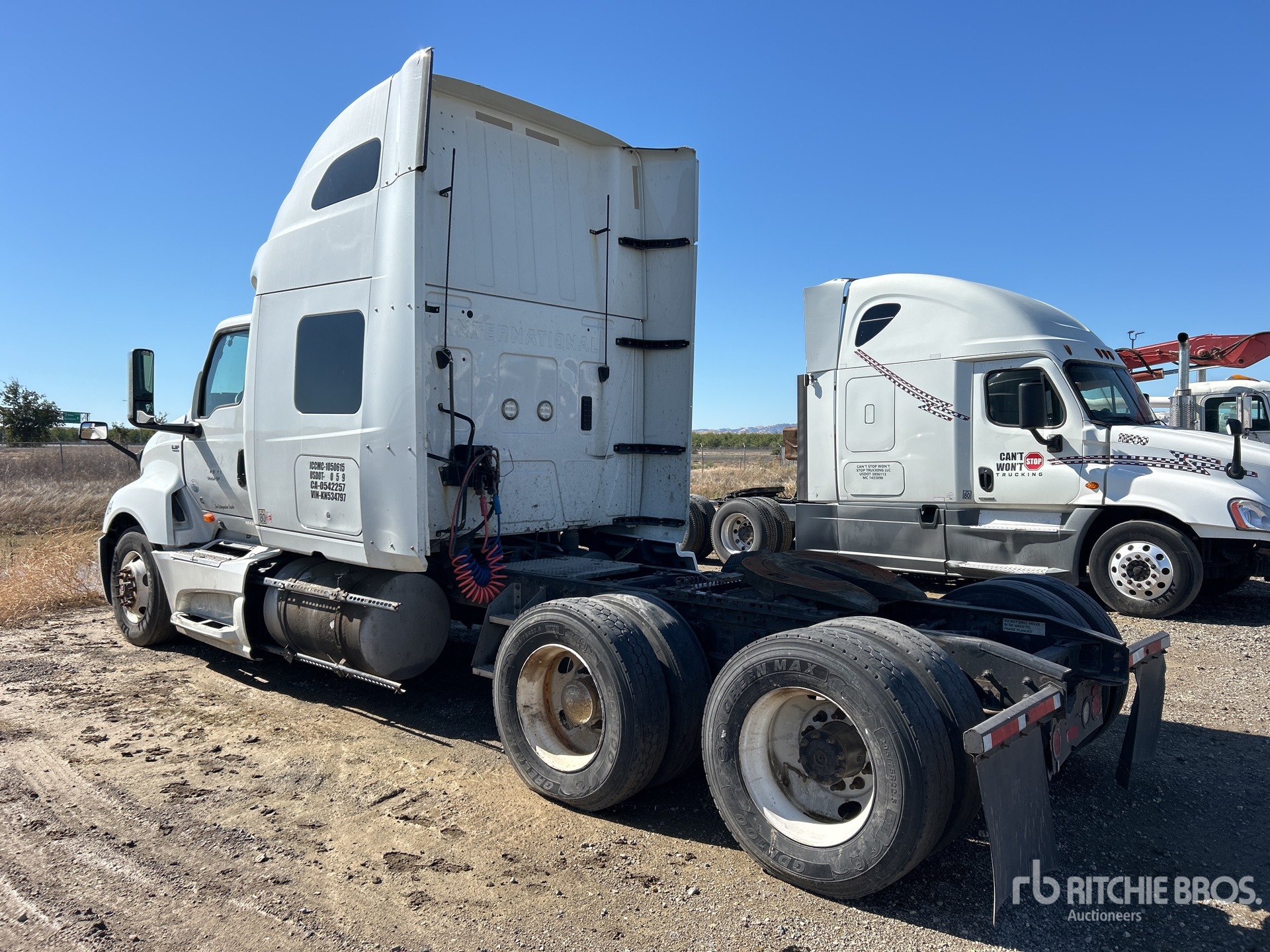 General Appearance with Picture, Left Rear Corner