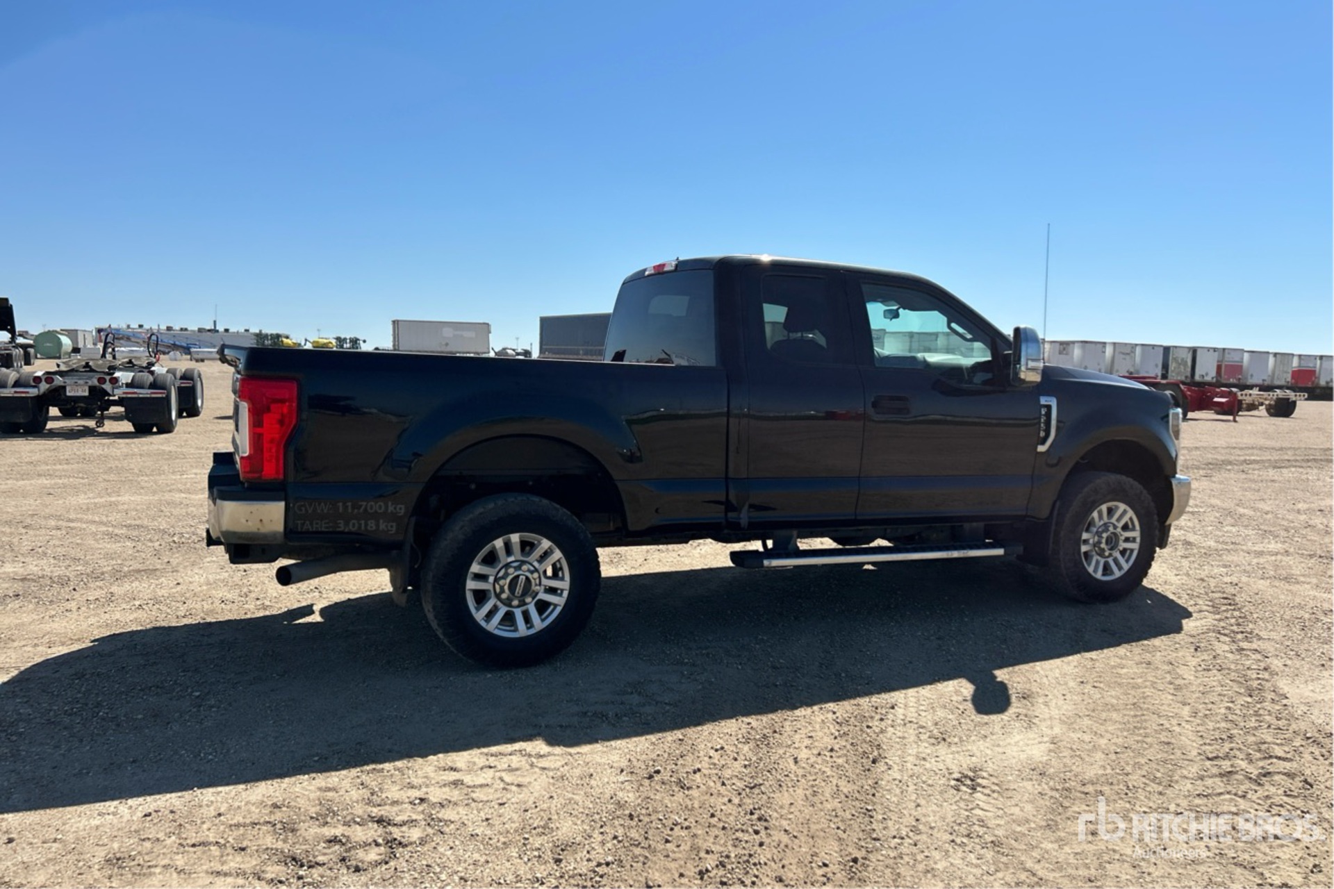 General Appearance with Picture, Right Rear Corner