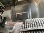 4 Underbody - Truck with 