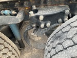 4 Underbody - Truck with 