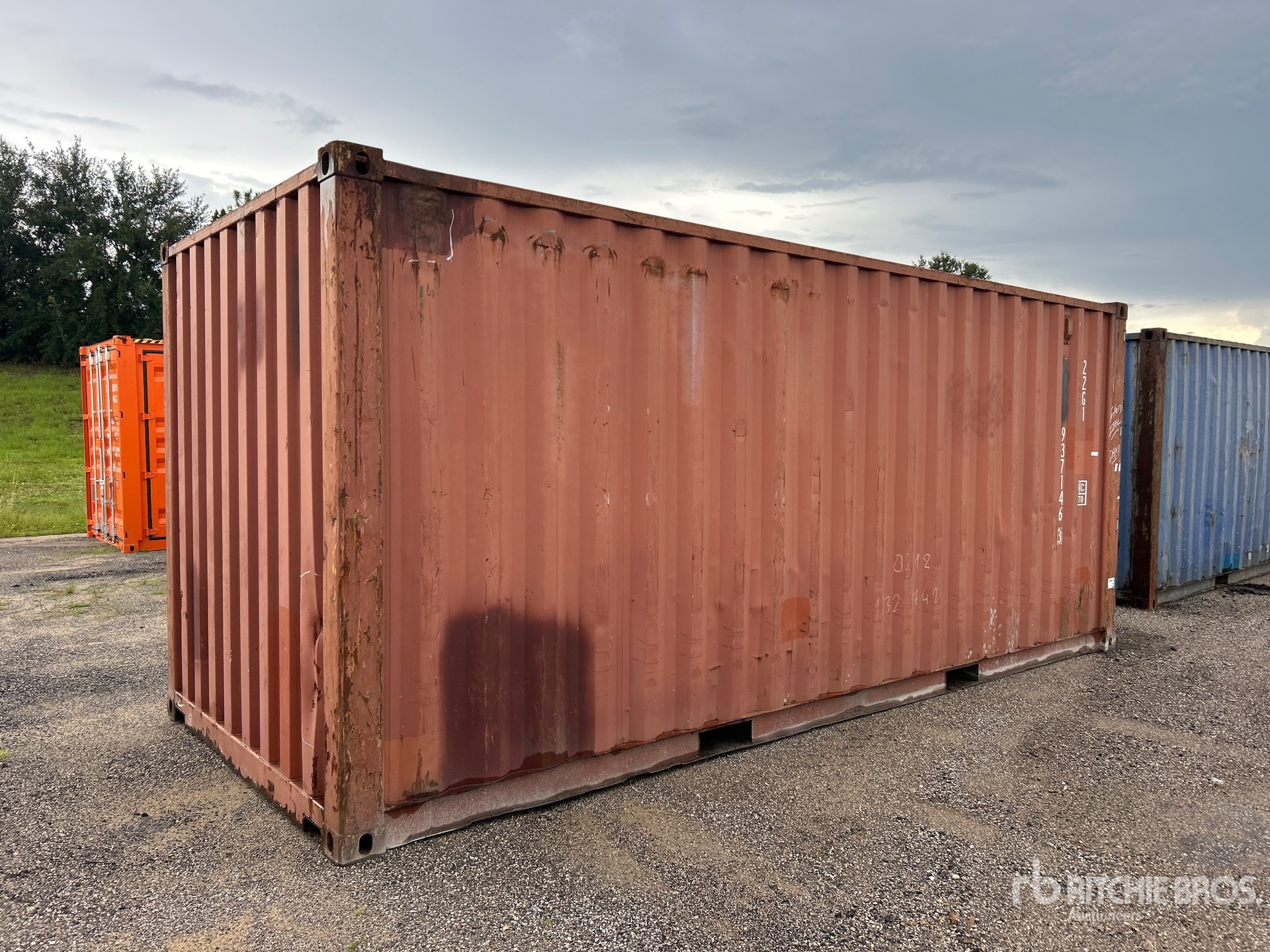 General Appearance with Picture, Right Rear Corner