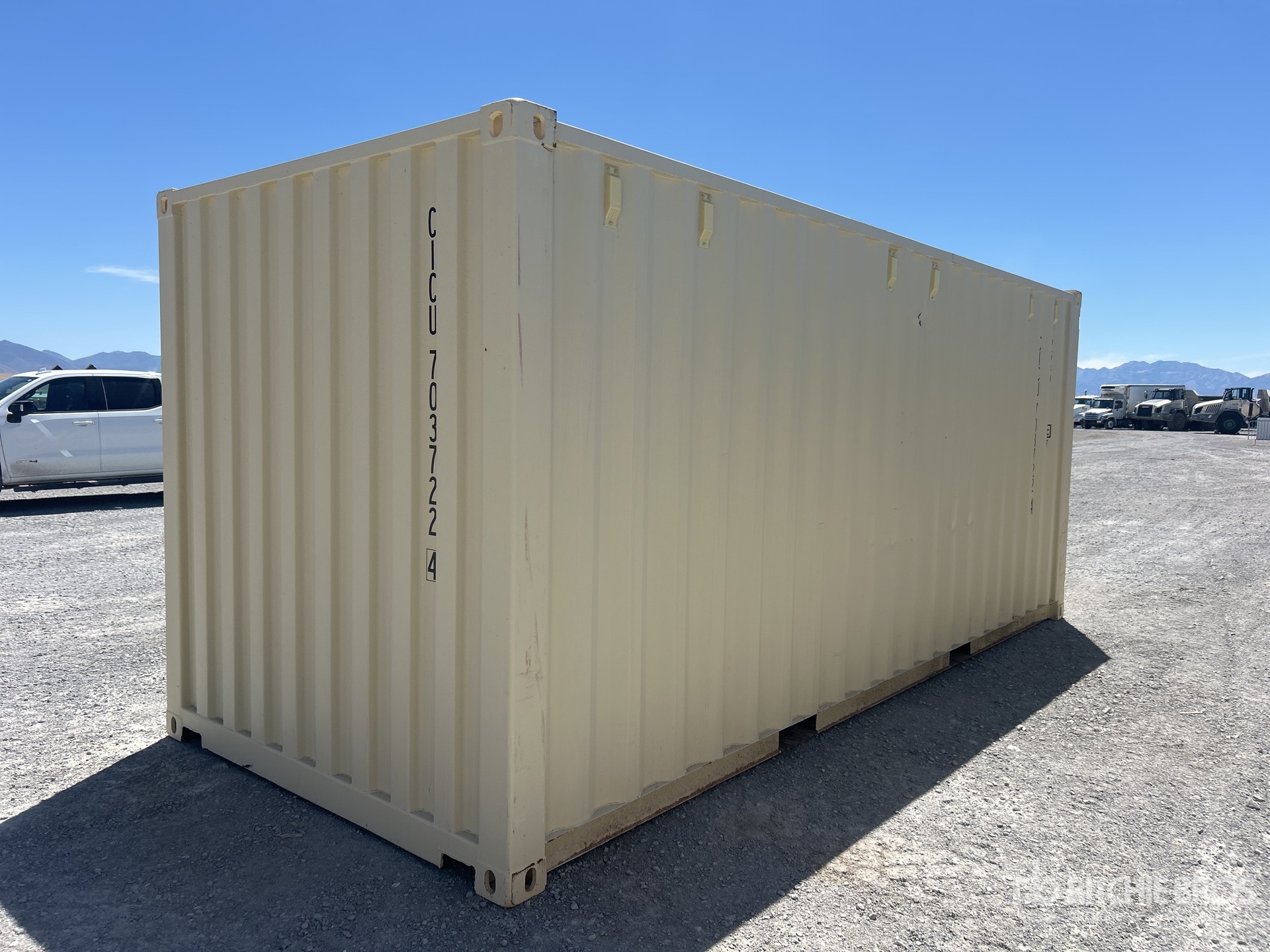 General Appearance with Picture, Right Rear Corner