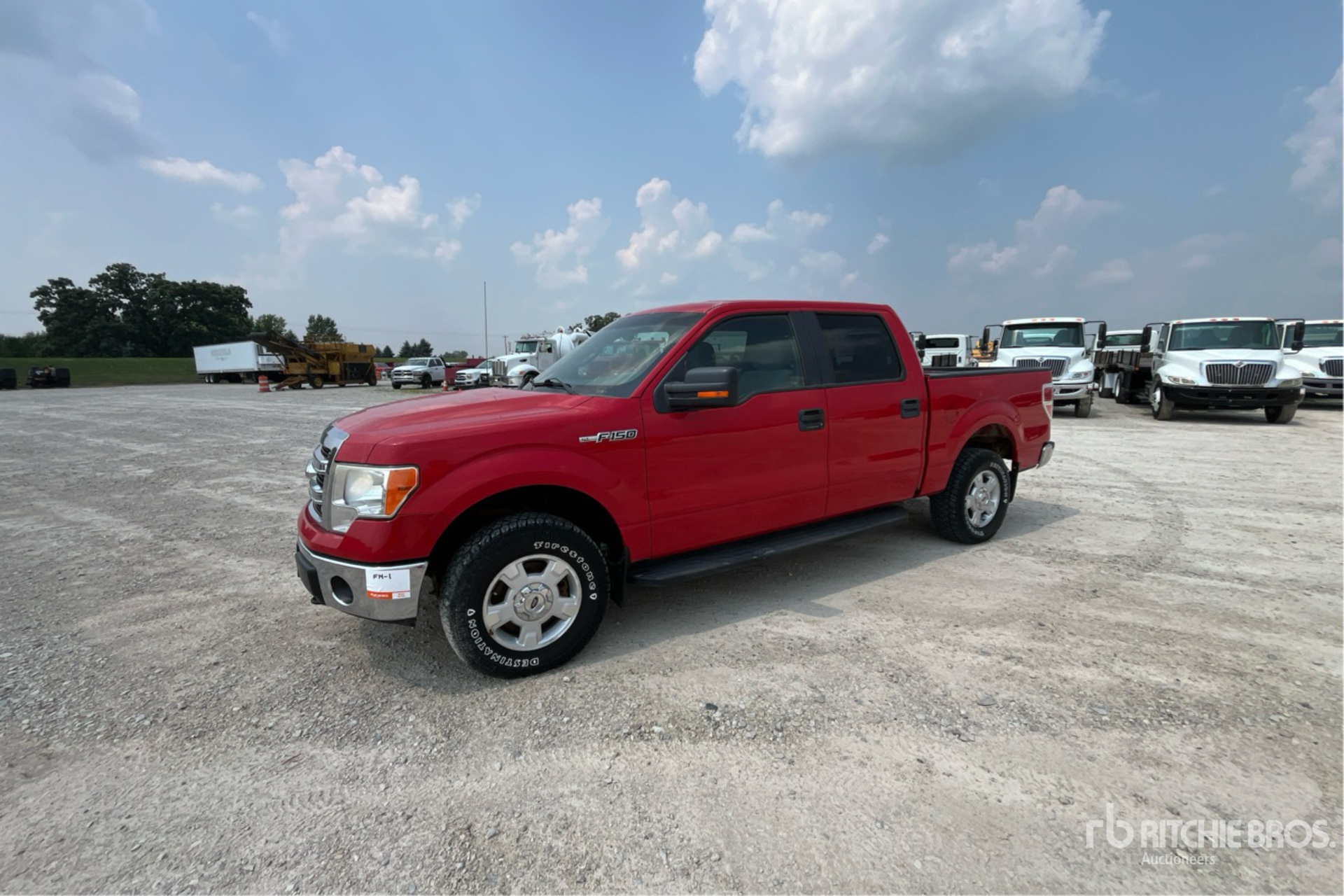 General Appearance with Picture, Left Front Corner