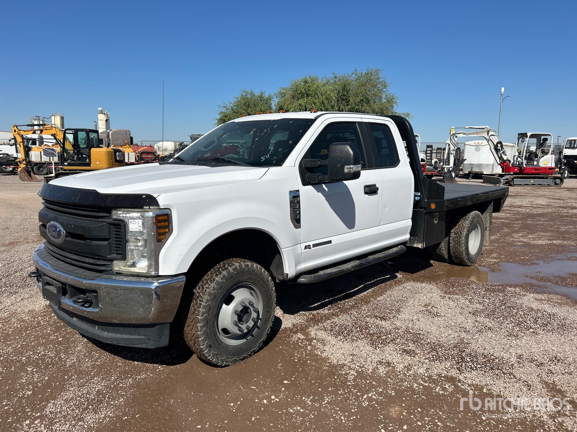 General Appearance with Featured Photo