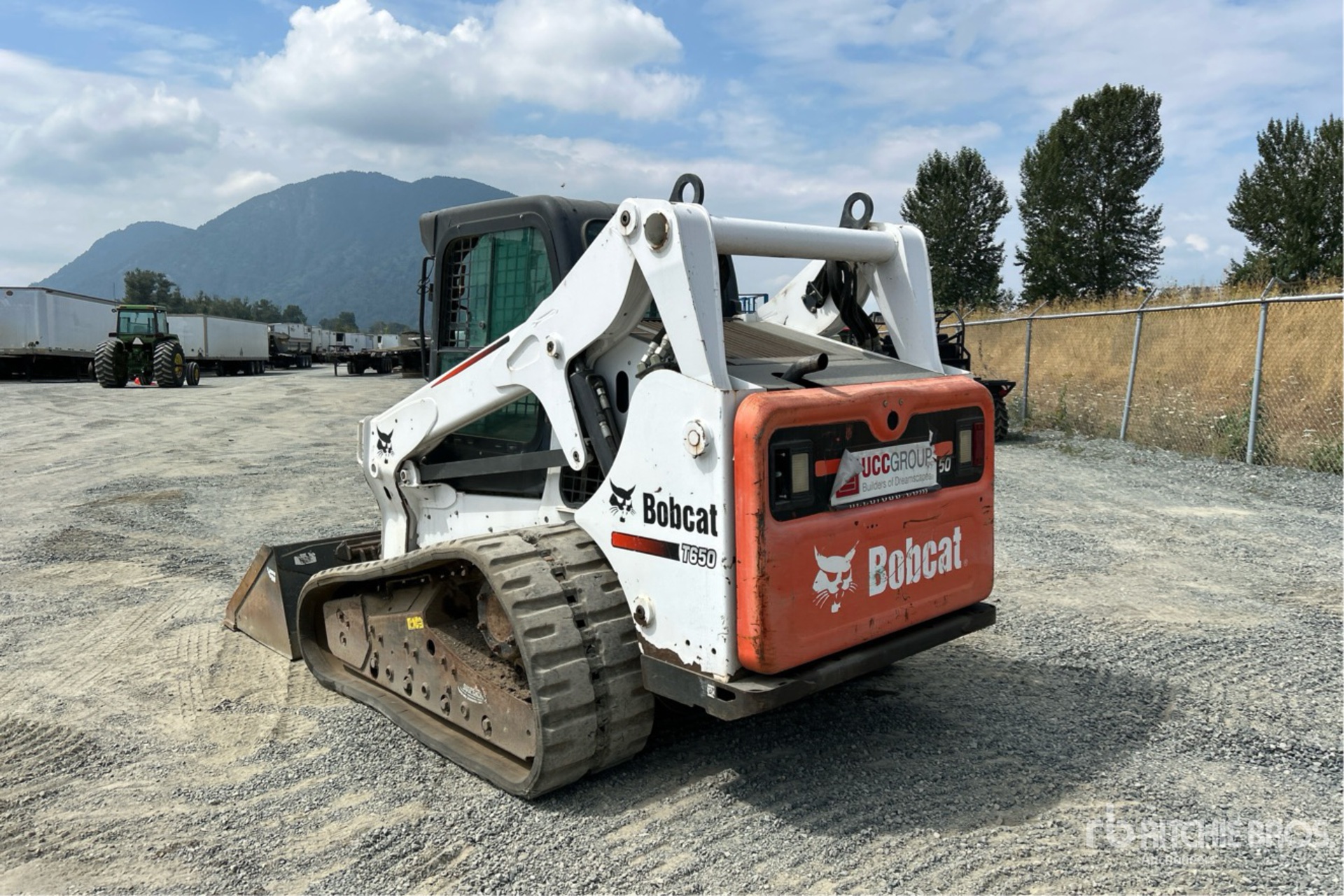 Aspect général with Image, coin arrière gauche